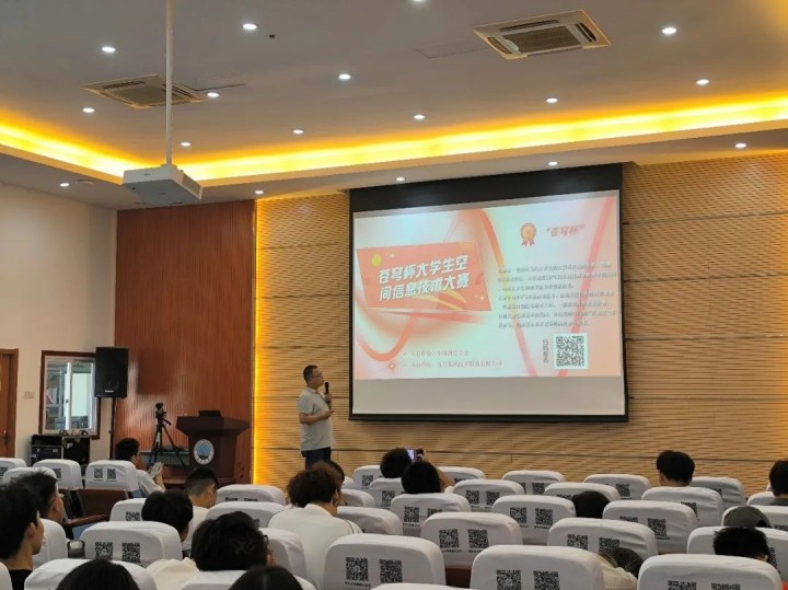 “KQGIS校園行”武漢站圓滿落幕：持續(xù)推進(jìn)校企合作，培育國(guó)產(chǎn)GIS人才