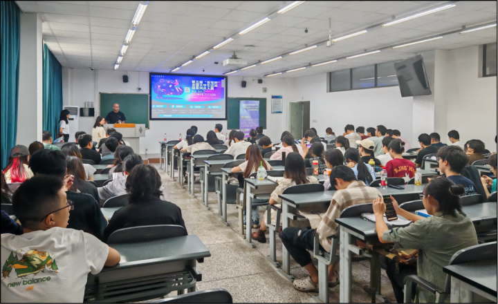 “KQGIS校園行”火熱進行中：推進校企融合，共育行業(yè)英才