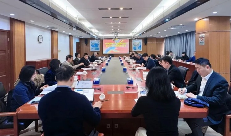 蒼穹數(shù)碼楊春總裁出席2026地理信息產(chǎn)業(yè)迎新春座談會(huì) 分享發(fā)展成果 共話產(chǎn)業(yè)未來